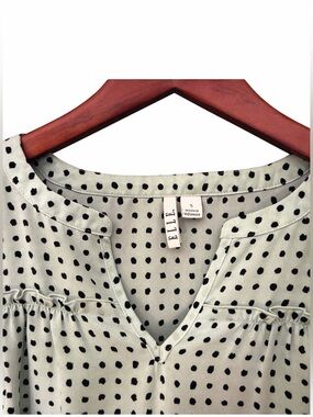 ELLE Light Blue Polka Dot Blouse Small Black Dot Flowy Top Feminine Chic